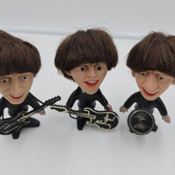 1964 Beatles Figurines with Instruments Remco Nems 4.5" Lot of 3 - Picture 4 of 15
